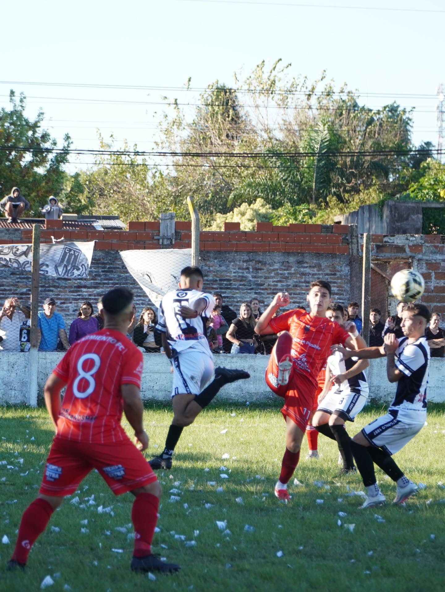 PRIMERA “B”: LOS PENDIENTES DE LA FECHA 11 ENTRE EL SÁBADO Y DOMINGO