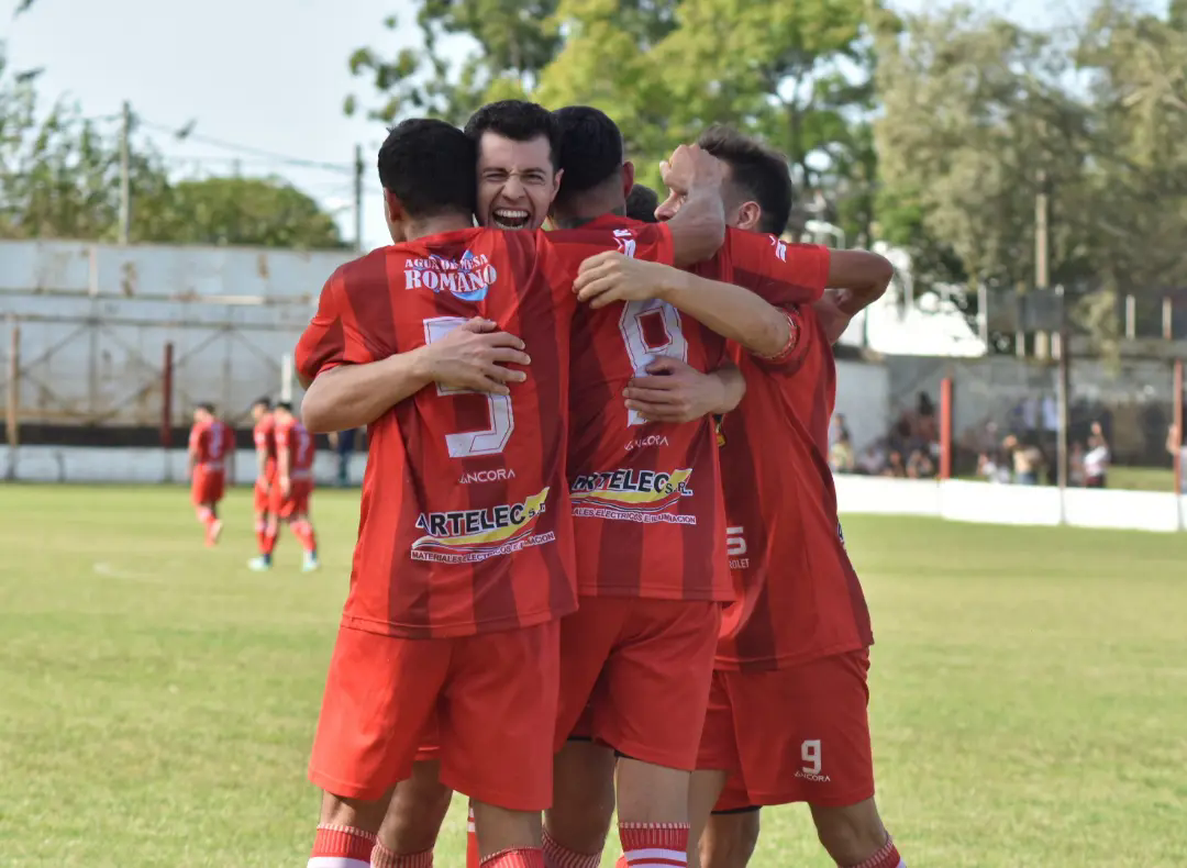 PRIMERA “A”: SE JUGARON LOS PENDIENTES DE LA CUARTA FECHA Y LA TABLA EMPIEZA A ORDENARSE.